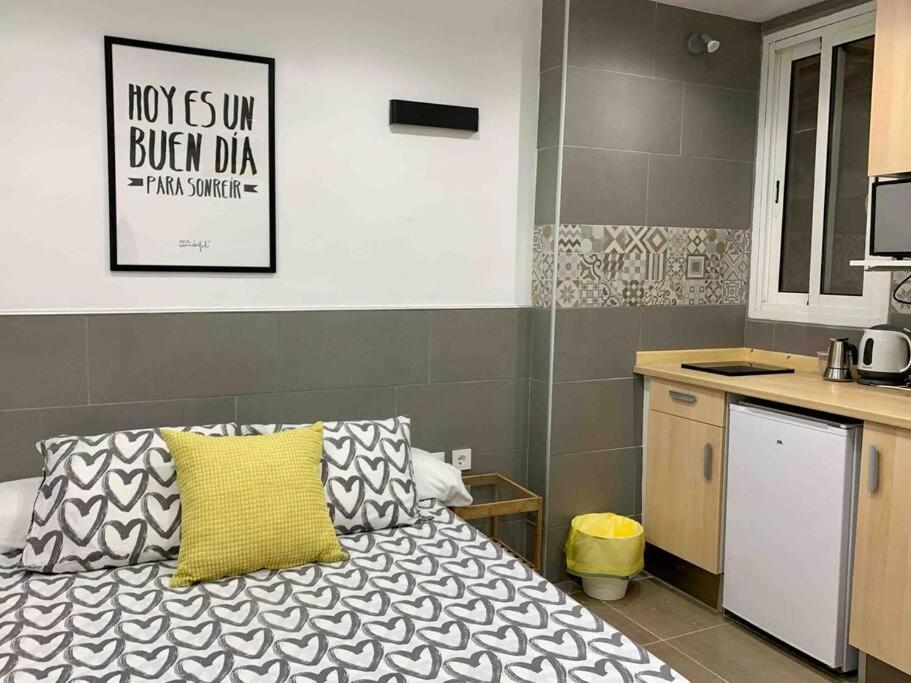 Nice Apartment In Barcelona By Perita Next Metro St T1 Exterior foto